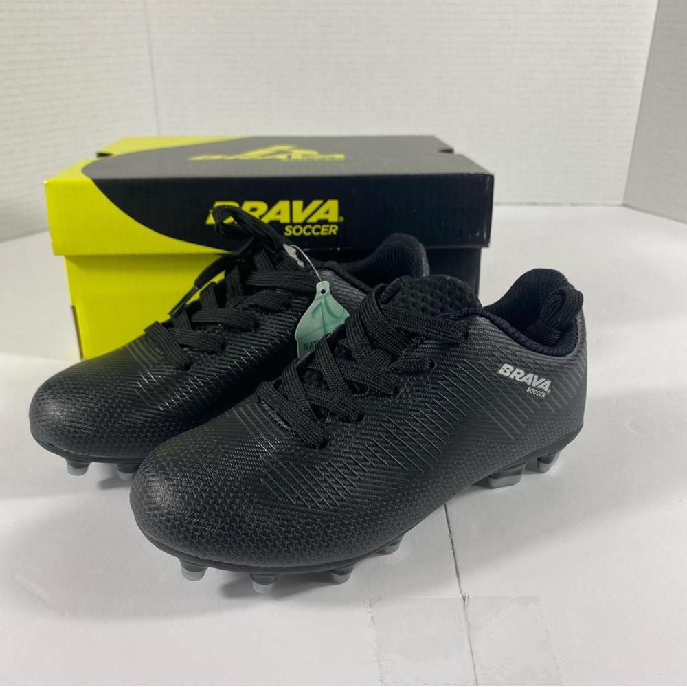 Brava Soccer Youth Boys Kids 13D Soccer Cleats Exempt 2.0 Brand New W/ Box